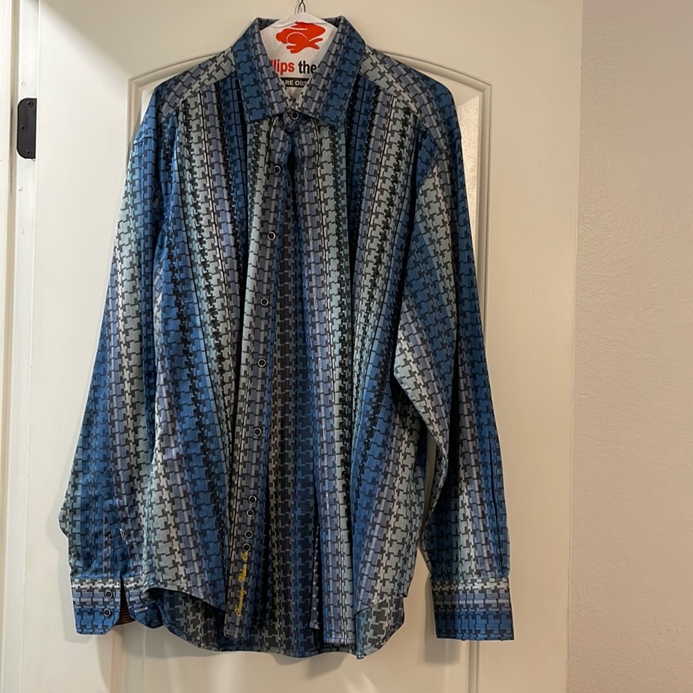Robert Graham XL button down